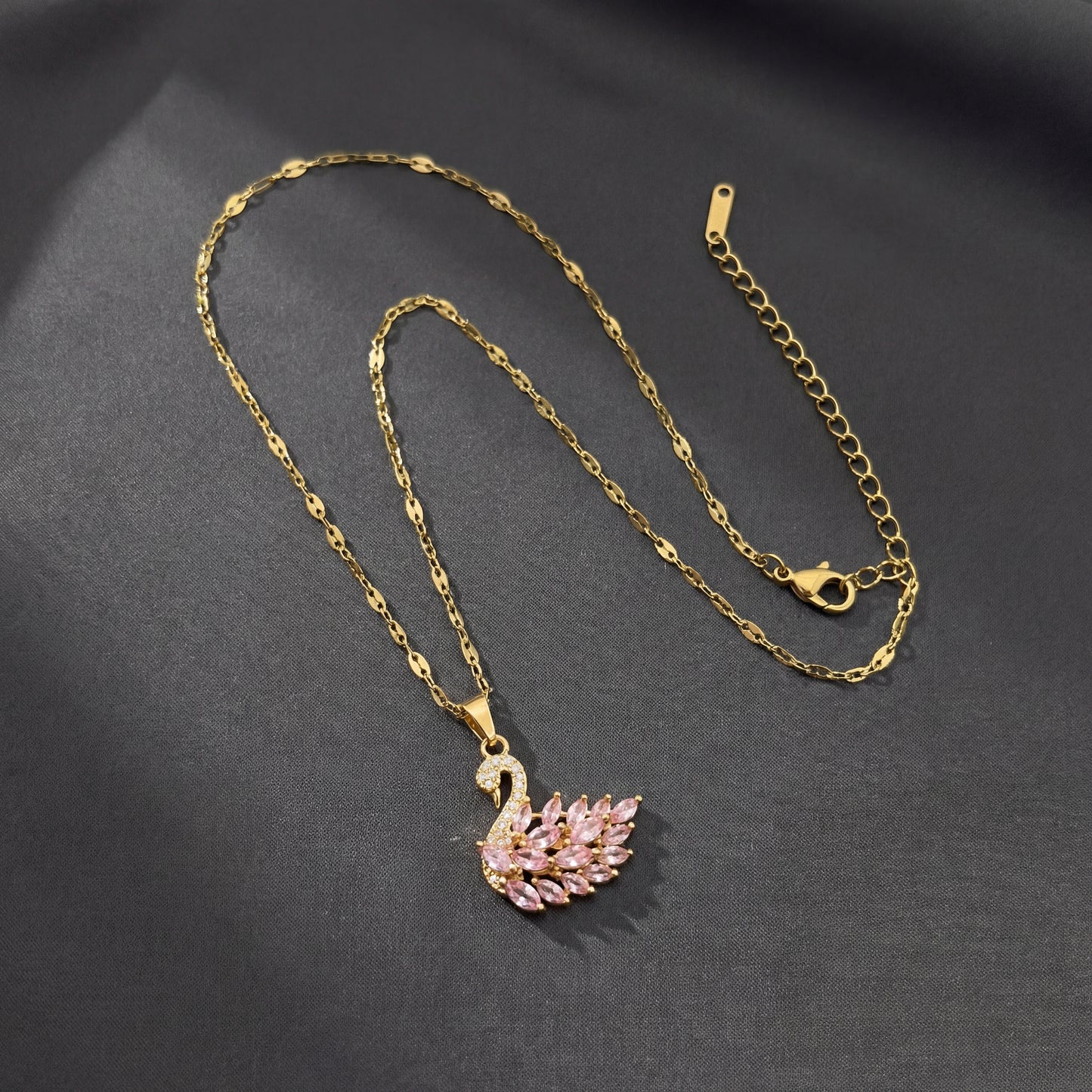 Çelik Kuğu Swarovski Altın&Pembe Zirkon Taşlı 45 cm